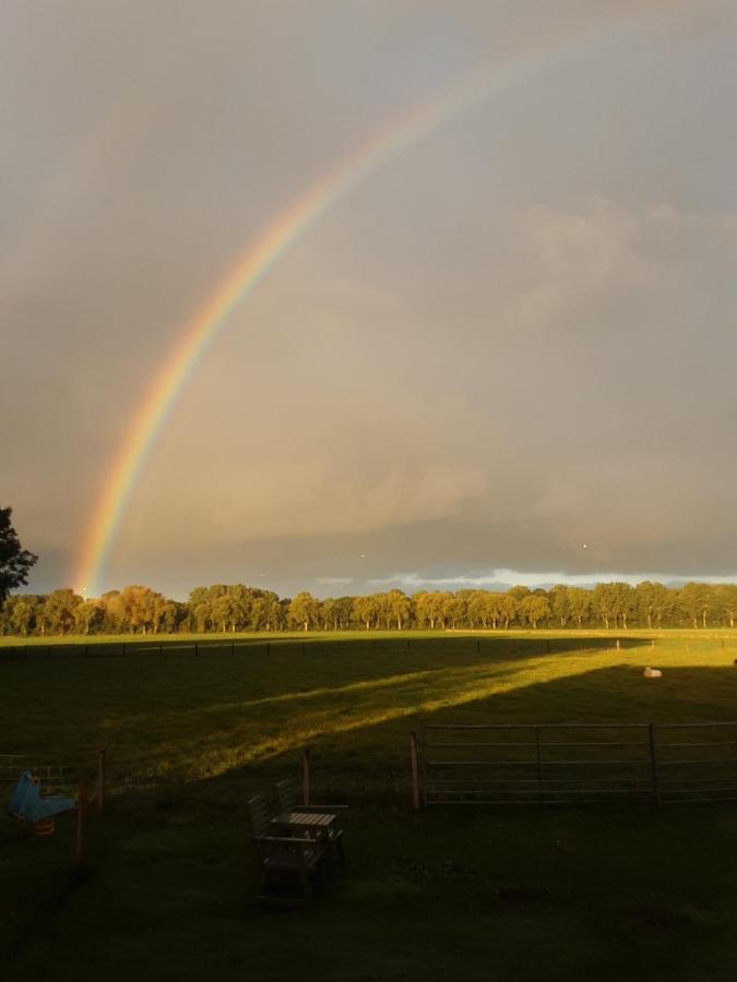 De Indiaan Bed & Breakfast Noord-Scharwoude Luaran gambar